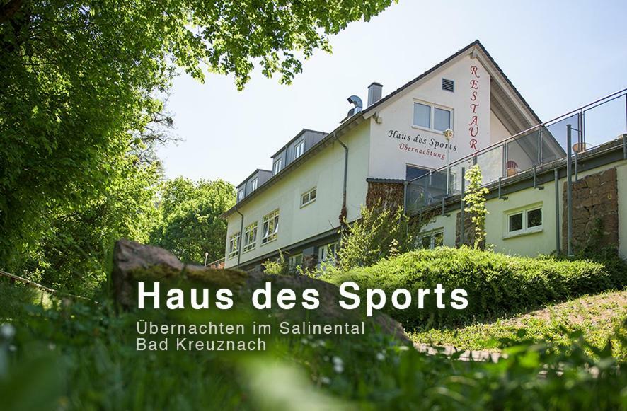 Отель Haus Des Sports Бад-Кройцнах Экстерьер фото